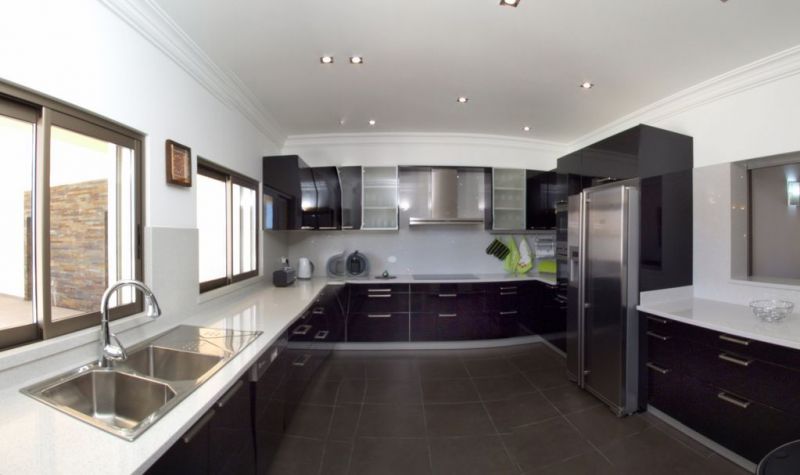 Casa  Cantinho Oliveiras Algarve villa kitchen